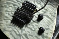 EVH Wolfgang WG Standard QM Baked Maple Fingerboard Black Fade 2021_5