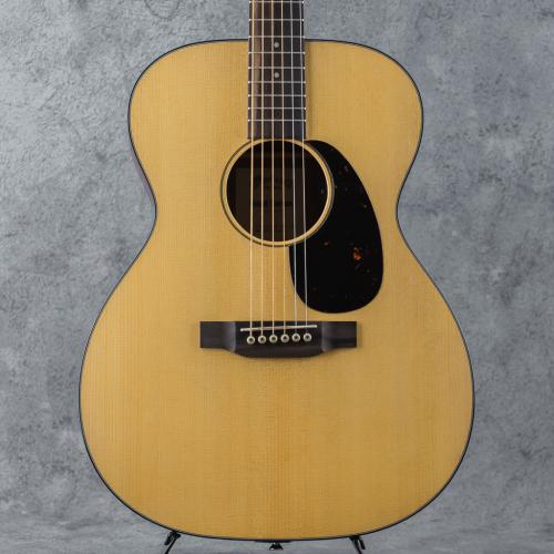 Martin OOO-10E Retro