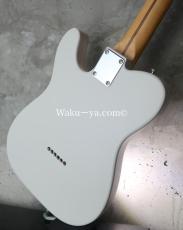 Fender MIJ Limited Telecaster® Thinline / Kusumi White_8