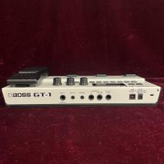 BOSS GT-1_5