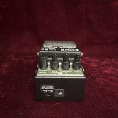 BOSS RE-2_4