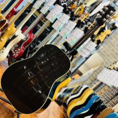 Gibson J-45 Standard RED Spruce_5