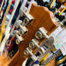 Gibson J-45 Studio_6