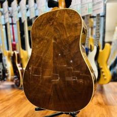 Gibson J-45 Studio_8