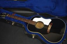 Gibson B-25_2
