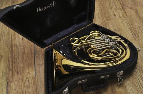 Holton H378