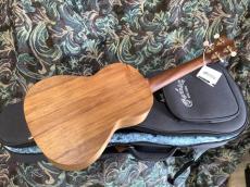 Martin T1K  Uke Tenor Ukulele with Pickup 　マーチン　テナーウクレレ　_6