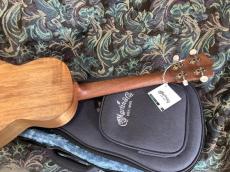Martin T1K  Uke Tenor Ukulele with Pickup 　マーチン　テナーウクレレ　_7