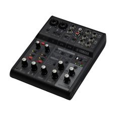 YAMAHA AG06MK2 B (Black)