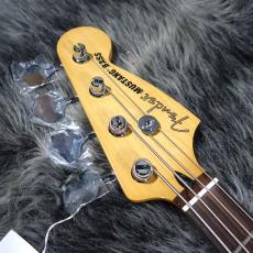 Fender Player II Mustang Bass PJ Rallye Orange_4