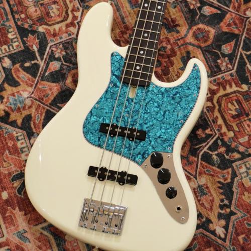 Psychederhythm Standard-J Performance White