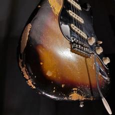 Fender 1964 Stratocaster Sunburst_12