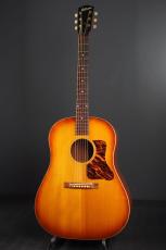 Gibson J-35 Shaded Cherry Edgeburst