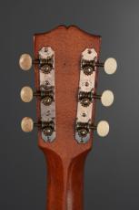 Gibson J-35 Shaded Cherry Edgeburst_8
