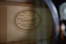 Gibson J-200_12
