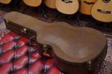 Gibson J-200_17