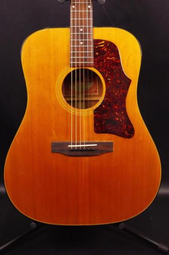 Gibson J-50 Deluxe
