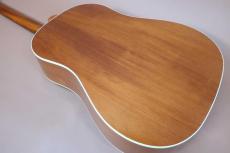 Gibson Custom Shop J-50 Limited / Limited to 75・Solid Spruce Top・Solid Mahogany Side and Back・Large Pick-guard・Normal Saddle・With Original L.R.Baggs VTC Active Pickup 【With Original Hard Case】  2015年製_6