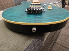 MUSIC MAN 1993 EVH Signature_11