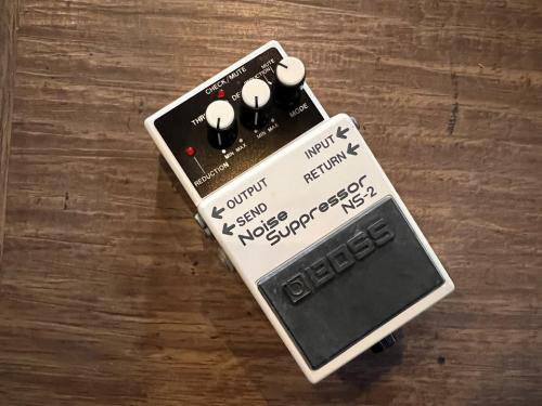 BOSS NS-2