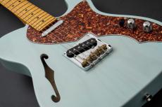 Fender FSR Limited American Professional II Telecaster Thinline -Transparent Daphne Blue-【町田店】_4