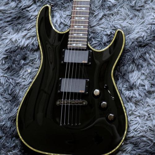 SCHECTER Diamond Series Hellraiser AD-C-1-HR Black / EMG81 89TW 【中古】