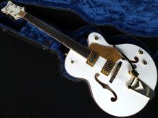 Gretsch Synchromatic Falcon Hollow Body Single-Cut with Bigsby Snowcrest White_2