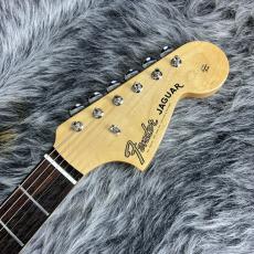 Fender Made in Japan Traditional Late 60s Jaguar 3-Color Sunburst_6