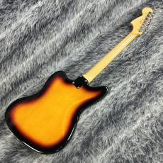 Fender Made in Japan Traditional Late 60s Jaguar 3-Color Sunburst_8