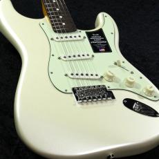 Fender 【限定カラー】Limited Edition American Professional Classic Stratocaster Olympic Pearl_2