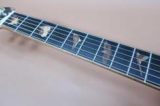 McCollum Grand Auditorium Cutaway / Venetian Cutaway・Solid Abalone Trim and Rosette・Custom Inlay・German Spruce Top・Indian Rosewood Side and Back【With Original Case 】2000年代製_9