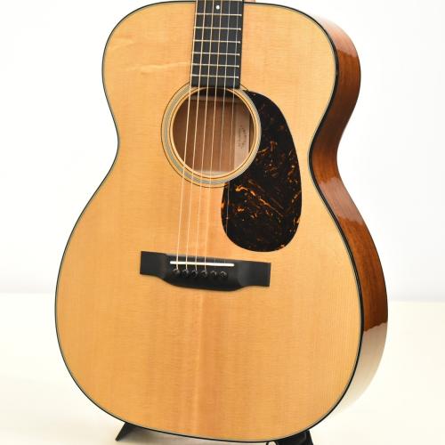 Martin 【クロサワ横浜店】【2025年製中古品】00-18 【スプルース×マホガニー単板/小ぶりなボディ】