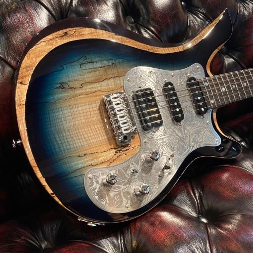 Astrum Guitars Aries Metal SSH Piezo Spalted -Natural to Blue Burst-