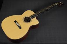 Bourgeois Soloist OM Cutaway_10