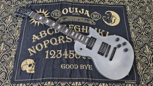 Gibson Gibson Les Paul　Demo Guitar / Mod Collection Les Paul Studio Modern 7 String / Silver Metallic Satin