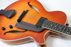 Kikuchi Guitars MF15S / Violin Burst【薄胴フルアコ】【即納可能!】【ギグバッグプレゼント中】