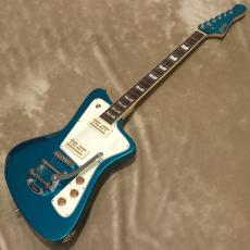 Baum Guitars Wingman - W with Tremolo, Coral Blue_2