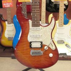 YAMAHA Pacifica812WX