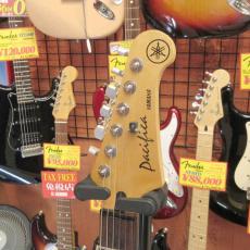 YAMAHA Pacifica812WX_4