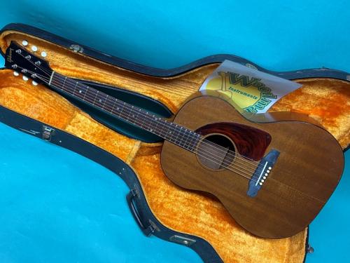Gibson LG-0