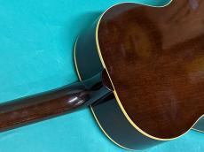Gibson LG-2_9