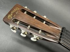 Martin 0-18K 1934年製 / Pre-war Martin・Solid Hawaiian Koa Top・Solid Solid Hawaiian Koa・Side and Back・Ebony Fingerboard and Berry Bridge・Long Saddle・Ebony Rod・Original Tortoise Color Pick-guard【With Hard Case 】_7