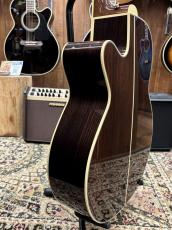 Takamine 500 Custom -Foundation White-【シダートップ】【当店限定モデル】_5