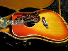 Gibson 1964 Hummingbird Cherry Sunburst_8