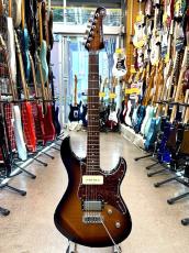 YAMAHA Pacifica611VFM_2