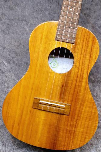 Famous FT-5G【テナー】【ハワイアンコア】【池袋店在庫品 】