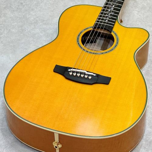 Takamine 【受注生産】700 CTM 金木犀(キンモクセイ)【複雑な虎杢のメイプル】
