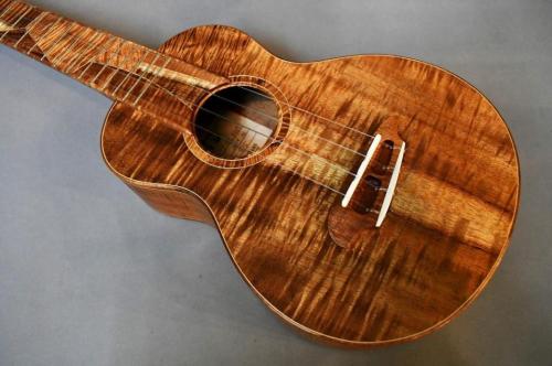 TODA Guitars VC FULL KOA Concert【USED/2019年】