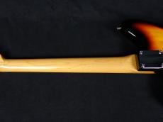 Fender Made in Japan Traditional 60s Jazzmaster 3-Color Sunburst_8