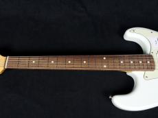 Fender Made in Japan Traditional 60s Stratocaster Olympic White_4